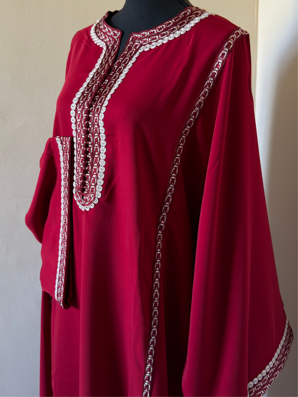 Lakmis Imperial Red